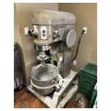 Hobart 60qrt Dough Mixer w/ Bowl & Hook - 220v