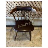 Spindal Back Cushioned Dining Chair