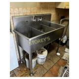 S/S Triple Well Sink w/ Taps ~50 x 24 x 40
