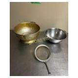 S/S & Alumin Colander - 13" & 14"