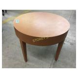 Peg leg table pecan laminate- 21"w x 17"h