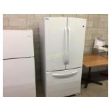 GE Refrigerator / Freezer