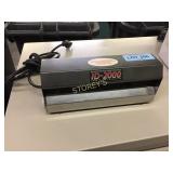 ID-2000 Counterfeit detector