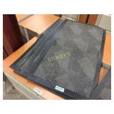 Anti-fatigue floor mats