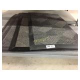 Anti-fatigue floor mats