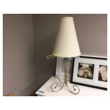 Table lamp