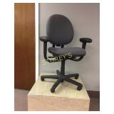 Steelcase Criterion task chair - grey, model #