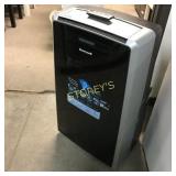 Honeywell air conditioner w/ remote