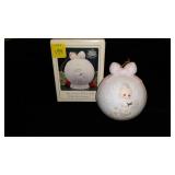 He Covers the Earth With His Beauty Ornament