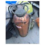 2 Brass Fire Estiguishers