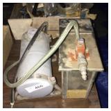 2 Small Resiviour Tanks