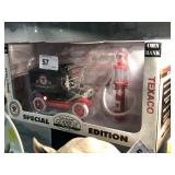 NIB Texaco Gearbox Toy 1912 Ford Model T Delivery