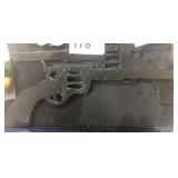 2 Metal Gun Silhouette