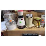 Assortment of Small Kitchen Aides