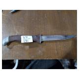 10" balanced hunting knife
