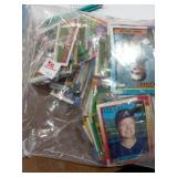 Bag of misc baseball cards