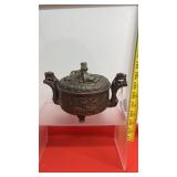 Vintage Heavy Metal Lidded Foo-Dog Decorative