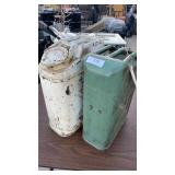 2 jerry gas cans