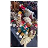 Christmas Decorations & Animals