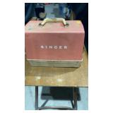 Singer Sue handy electric vintage sewing machine