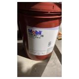 5 gallon Mobilmet 766active Neat Cutting Oil