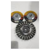 3 Metal Sanding & Wire Dics