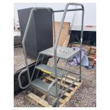 3 Step Commercial Platform Ladder