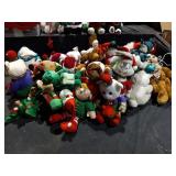 Holiday stuffed toys