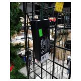 Caroling Christmas Garland w/ Lights