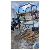 3 step platform Ladder With Rails