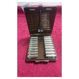 MTM Case Card 18 w/ S&W 38 SPL