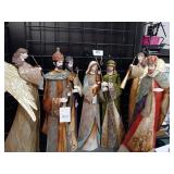 Regal Wiseman and angels