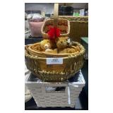 4 assorted Baskets & 2 Teddy Bears