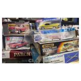 3 Vintage Models 3 Car & 2 Airplanes