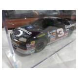 1:24 Dale Earnhardt NASCAR Die Cast in Plastic Box