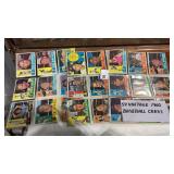 54 Vintage 1960 Baseball Cards