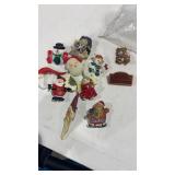 12 Christmas Pins - Jewelry   Mostly Plastic