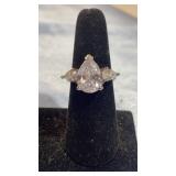 Sterling Ring w/ CZ Stones sz 7 Sterling Ring w/ CZ Stones sz 7