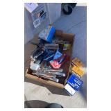 Staples and staple guns Staples and staple guns