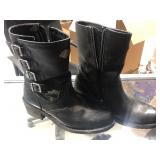 Harley Davidson Woman