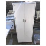 Metal 2 Door 5 Ft Cabinet