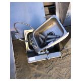 2 Stainless hadn washing sinks, Commercial