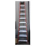10 ft Louisville fiberglass ladder