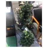 2 artificial xmas trees