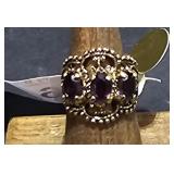 14kt GE Ring w/ 3 Purple Stone sz 6