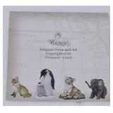 Box Lion Figurine w/ Gold Main  12" Long 9 1/2" T