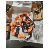 CASE OF MEDIUM PROTECTIVE SUITS