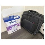 COMPUTER BAG AND P-TOUCH LABEL MAKER