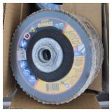 Two lots of 5 each grinding wheels