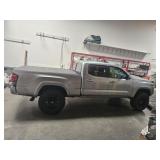 2019 TOYOTA TACOMA DOUBLE DOOR TRUCK
